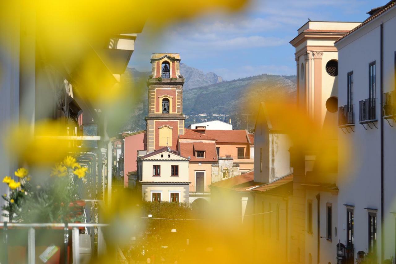 La Piccola Sorrento Hotell Exteriör bild
