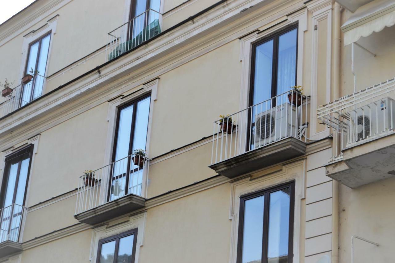 La Piccola Sorrento Hotell Exteriör bild